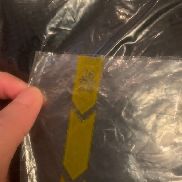 REPEAT CASHMERE Cropped Merino Wool Cardigan (NWT) - Picture 10 of 11